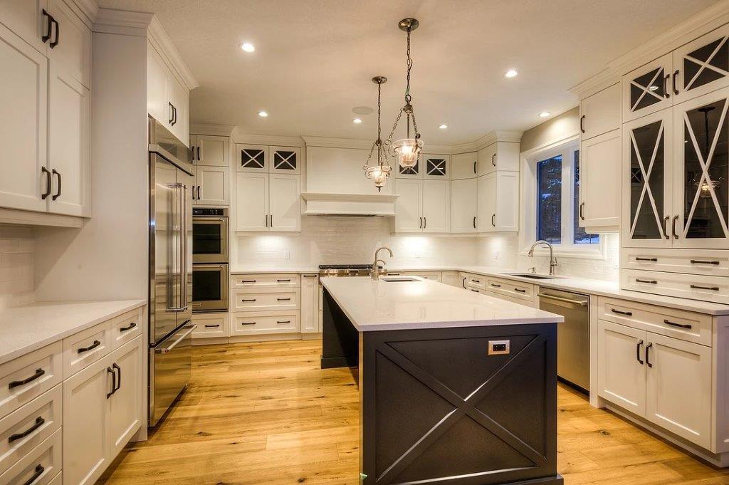 Kenmore - Kitchen - Norway Pine 2.jpg