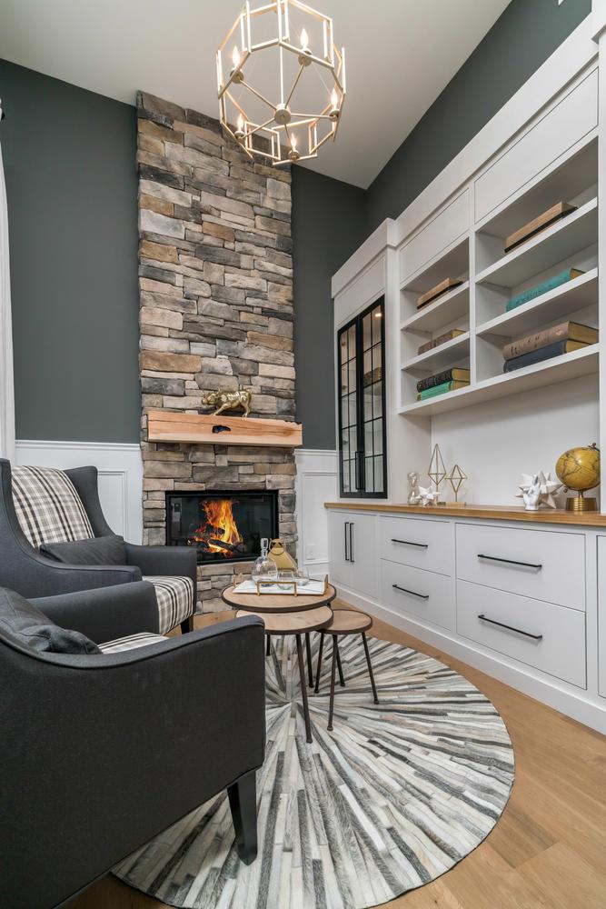 212 Forest Creek Dr Kitchener-large-004-2-Office-667x1000-72dpi.jpg