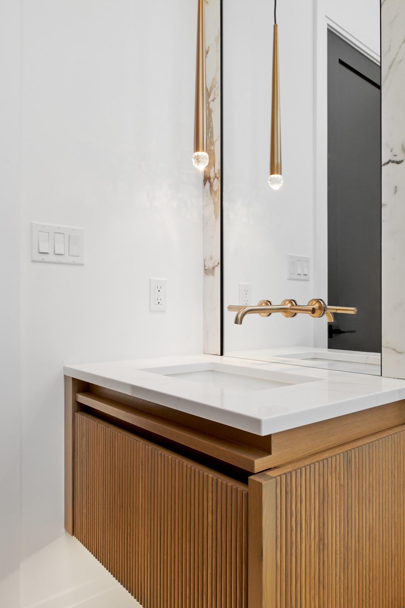 2023-04-03-Barzotti-Ancaster-Brandon Marsh Photography-Web-Downsized-0011.jpg