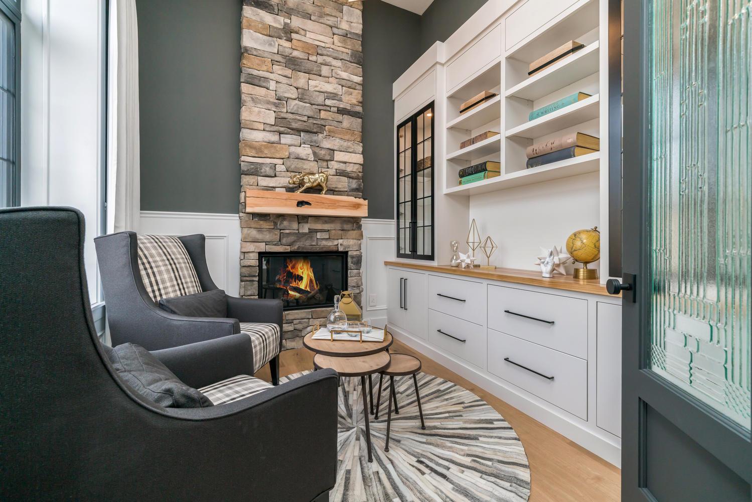 212 Forest Creek Dr Kitchener-large-001-50-Office-1500x1000-72dpi.jpg